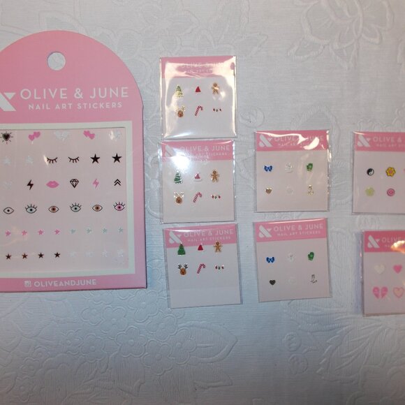 New unopened packages. One with 39 stickers and seven with six stickers each - Picture 1 of 2